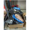 Image 1 : 2 Boxes of Assorted Sandals