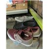 Image 1 : 3 Pairs of Pre Owned Men's Shoes - Gently Used
