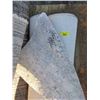 Image 1 : 8' x 10' Beige/Grey Patterned Shag Area Carpet