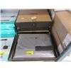 Image 1 : 4 Carry On Garment Bags
