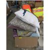 Image 1 : Large Box 12+ of Nice Throw Cushions