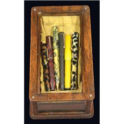 Small Oak Fountain Pen Showcase