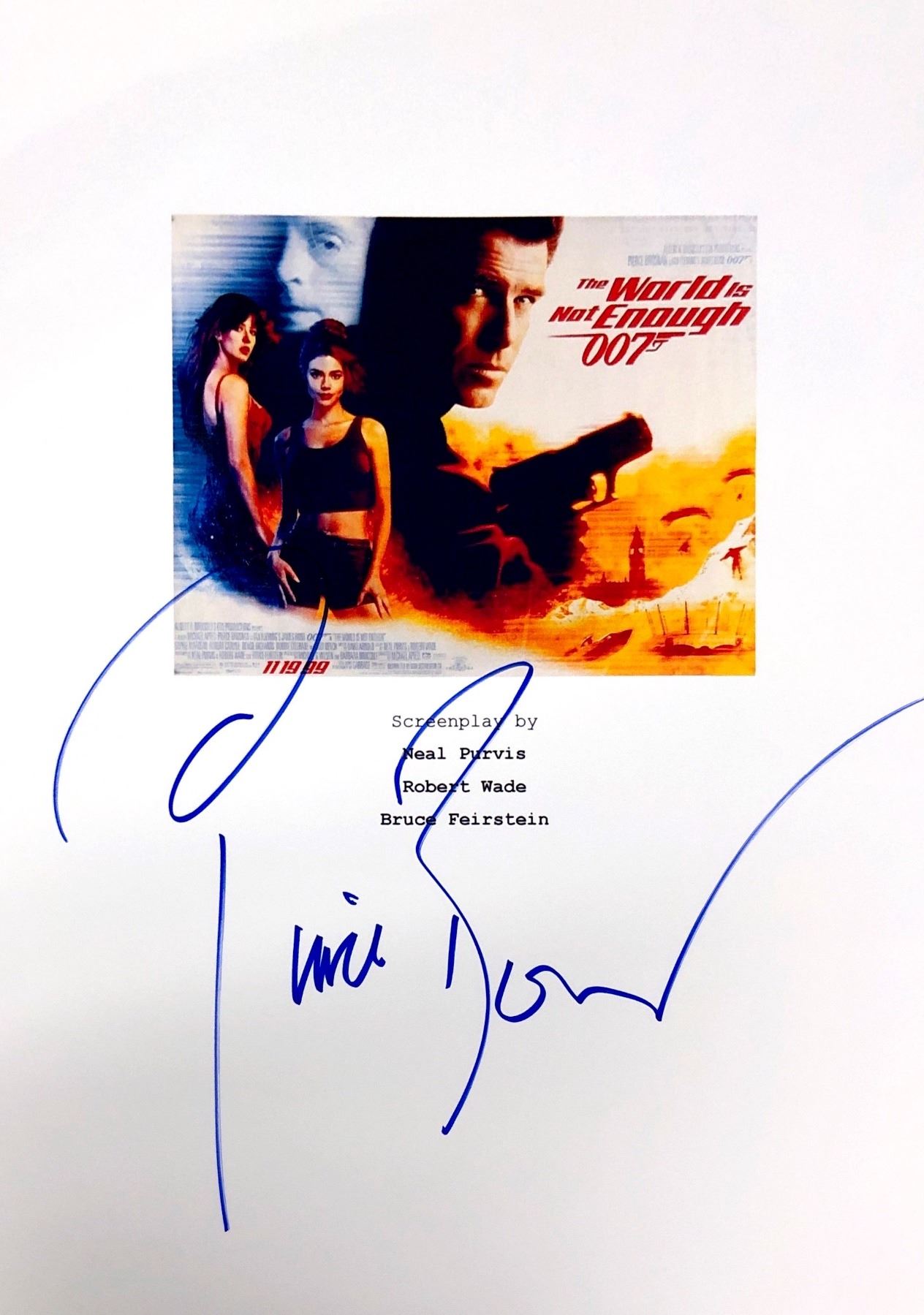007 Script Pierce Brosnan Autograph Signed James Bond 007 Script Cover