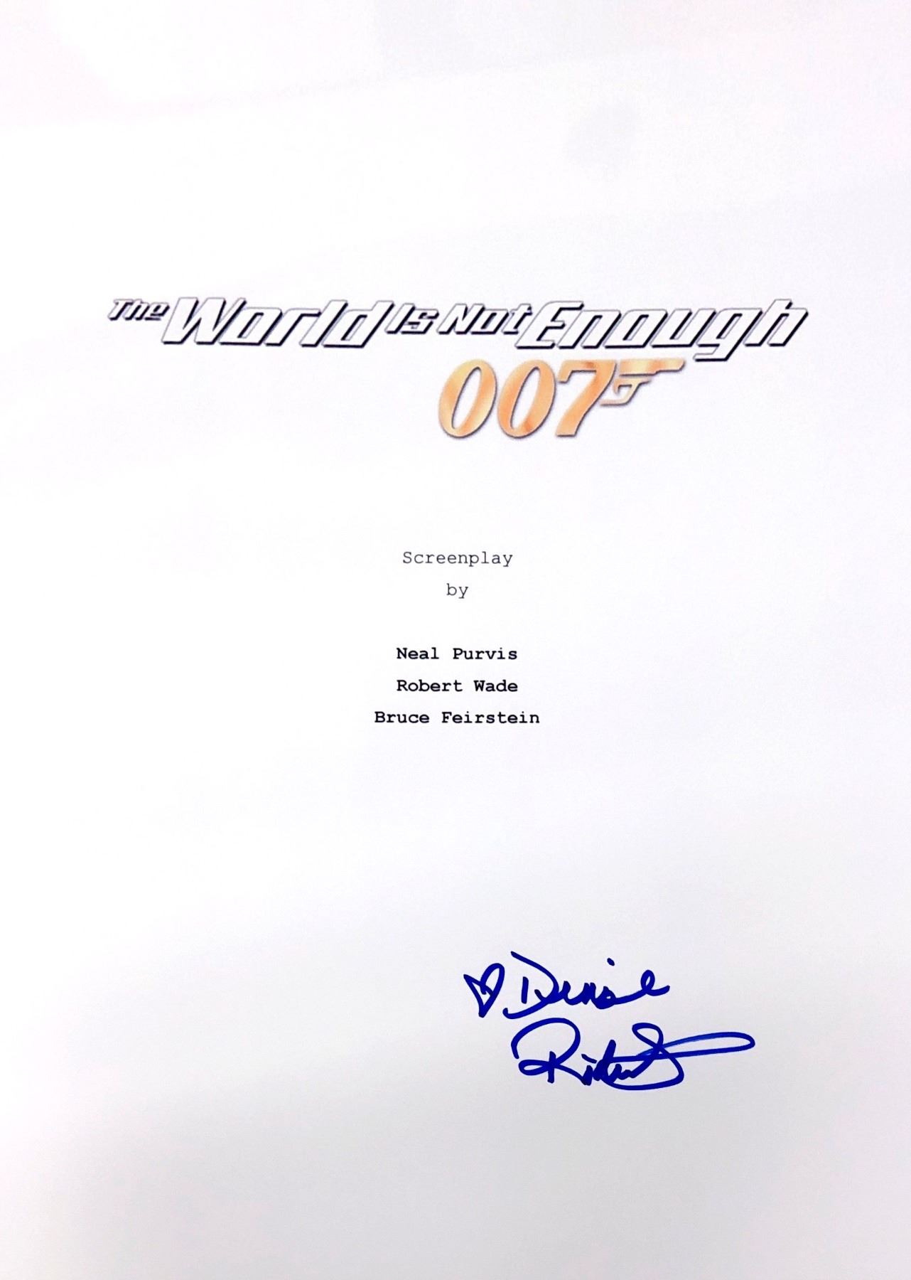 007 Script Denise Richards Autograph Signed James Bond 007 Script Cover