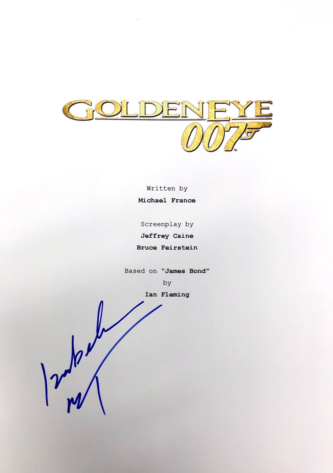 007 Script Izabella Scorupco Autograph Signed James Bond 007 Script Cover