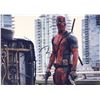 Image 1 : Deadpool Ryan Reynolds Signed Photo