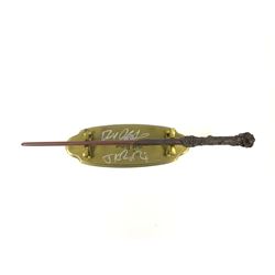 Harry Potter Daniel Radcliffe Signd Wand Stand