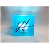 Image 1 : Avengers Chris Evans Signed Tesseract resin