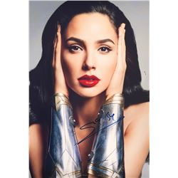 Wonder Woman Gal Gadot Autograph Signed Photo