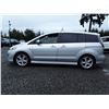 Image 8 : I3 --  2009 MAZDA 5  , Silver ,   KM's
