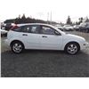Image 4 : A3 --  2007 FORD FOCUS ZX5  , White , 213906  KM's