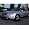 Image 1 : H6 --  2004 VW PHAETON 4.2  , Silver , 183509  KM's