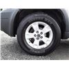 Image 15 : L2 --  2005 FORD ESCAPE XLT , Grey , 165514  KM's