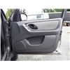 Image 21 : L2 --  2005 FORD ESCAPE XLT , Grey , 165514  KM's