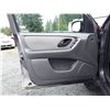 Image 28 : L2 --  2005 FORD ESCAPE XLT , Grey , 165514  KM's