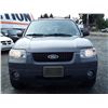 Image 2 : L2 --  2005 FORD ESCAPE XLT , Grey , 165514  KM's