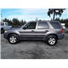 Image 8 : L5 --  2005 FORD ESCAPE XLT , Grey , 226085  KM's