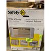 Image 2 : Safety 1st Wide & Sturdy Metal Sliding Gate