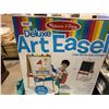 Image 1 : Melissa & Doug Deluxe Art Easel