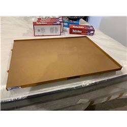 Bits and Pieces Wooden Puzzle Plateau