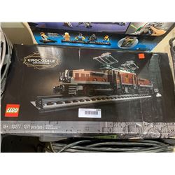 Lego Crocodile Locomotive Set