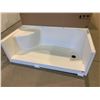 Image 5 : Maax Fiberglass Shower Base - Bathtub with surround
