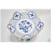 Image 2 : Antique Meissen Blue Onion comport 8 1/2" in height with date stamped 1815-1824, note one damaged ca