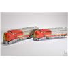 Image 1 : Vintage pressed steel Santa Fe No. 21 double engine train made by Marx circa 1950, O gauge, both tog