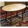 Image 1 : EARLY AMERICAN STYLE OVAL TOP COFFEE TABLE