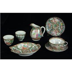 SEVEN PIECES FIGURAL ROSE MEDALLION PORCELAIN