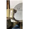 Image 3 : SATELITE DISH