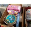 Image 2 : Two boxes of crafts and bead making supplies
