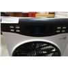 Image 3 : Standing fanware mist spraying fan