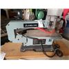 Image 2 : DELTA 13 INCH SCROLL SAW