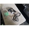 Image 1 : DUOFAST ELECTRIC STAPLE GUN WITH STAPLES