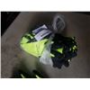 Image 2 : BUNDLE OF WORK GLOVES