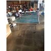 Image 3 : 9 X 5 FOOT FOLDING PINGPONG TABLE WITH NET AND PADDLES