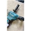 Image 3 : MAKITA ELECTRIC DRILL - TESTED AND WORKING