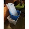 Image 2 : LOT OF TOTES