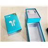 Image 2 : 2 i11 truly wireless earbuds