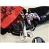 Image 2 : Xbox 360 console with controller, gamecube controller and hair style wand