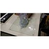 Image 2 : 5TH AVE CRYSTAL CHESS BOARD WITH SHOT GLASSES, CELL PHONE ARM BANDS, HDMI CORD, BLACKLIGHT