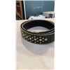 Image 8 : TIN AND BOX OF VARIOUS JEWELLERY AND TRAY OF JEWELLERY MAKING SUPPLIES