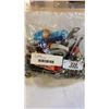 Image 4 : 2 BAGS OF WATCHES