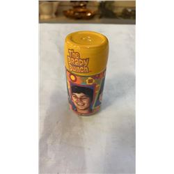 BRADY BUNCH LUNCHTIME TIN W/ SALT AND PEPPER SHAKERS  - NEW