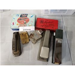 Lot of vintage collectables