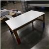 Image 2 : Kids activity table