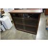 Image 3 : MCM tufted leather bar server