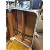 Image 3 : DIOJNITE VINTAGE PORTABLE BAR SET