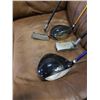 Image 2 : 2 ALIEN PUTTERS, DUNLOP AND EDISON DRIVER